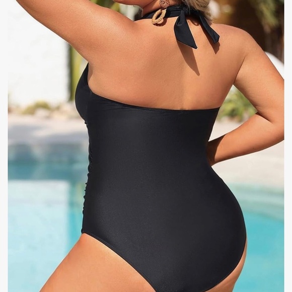 Aqua Eve Halter Keyhole Ruched Tummy Control One-Piece Swimsuit Plus Size 22W - Picture 4 of 16
